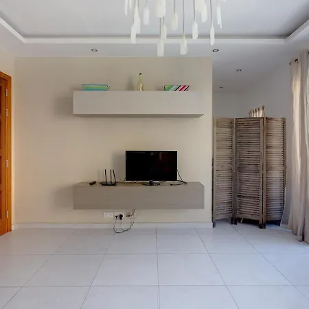 Modern In The Heart Of St Julian's Apartment Saint Julian's